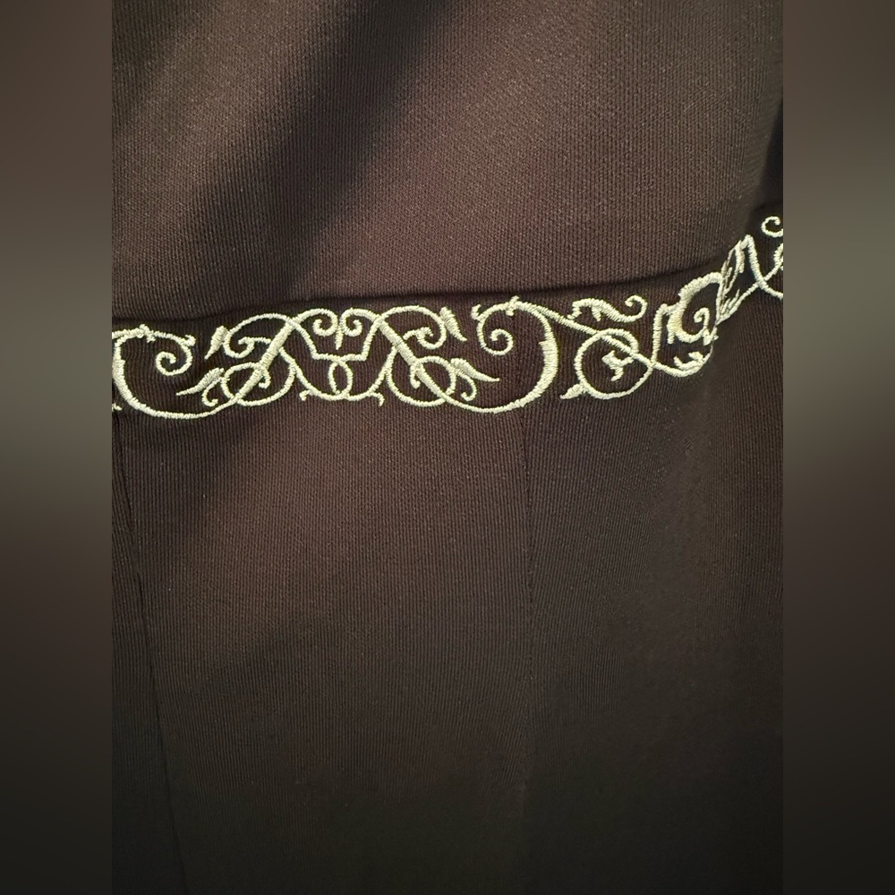 Papell Boutique Evening Dress‎ in Black and Silver Accent - Size 8 - Picture 6 of 8